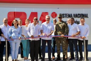 Presidente Luis Abinader inaugura oficinas del 911 en Puerto Plata