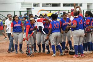 República Dominicana vence a Venezuela en juegos Bolivarianos y asegura bronce en softbol femenino