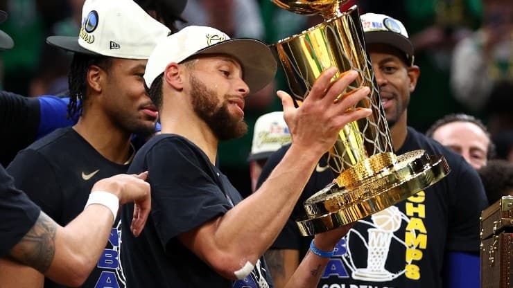 Stephen Curry ganó el MVP