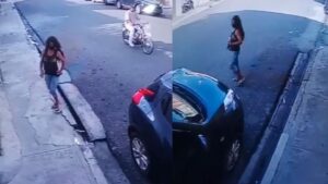 Mujer con problemas mentales choca vehículo que encontró encendido en la calle