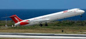 Red Air anuncia retrasos en su ruta Miami-Santo Domingo luego de accidente con uno de sus aviones