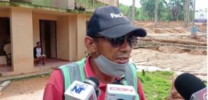 Denuncian inundación de viviendas en Dajabón por supuesto obstrucción en cañada