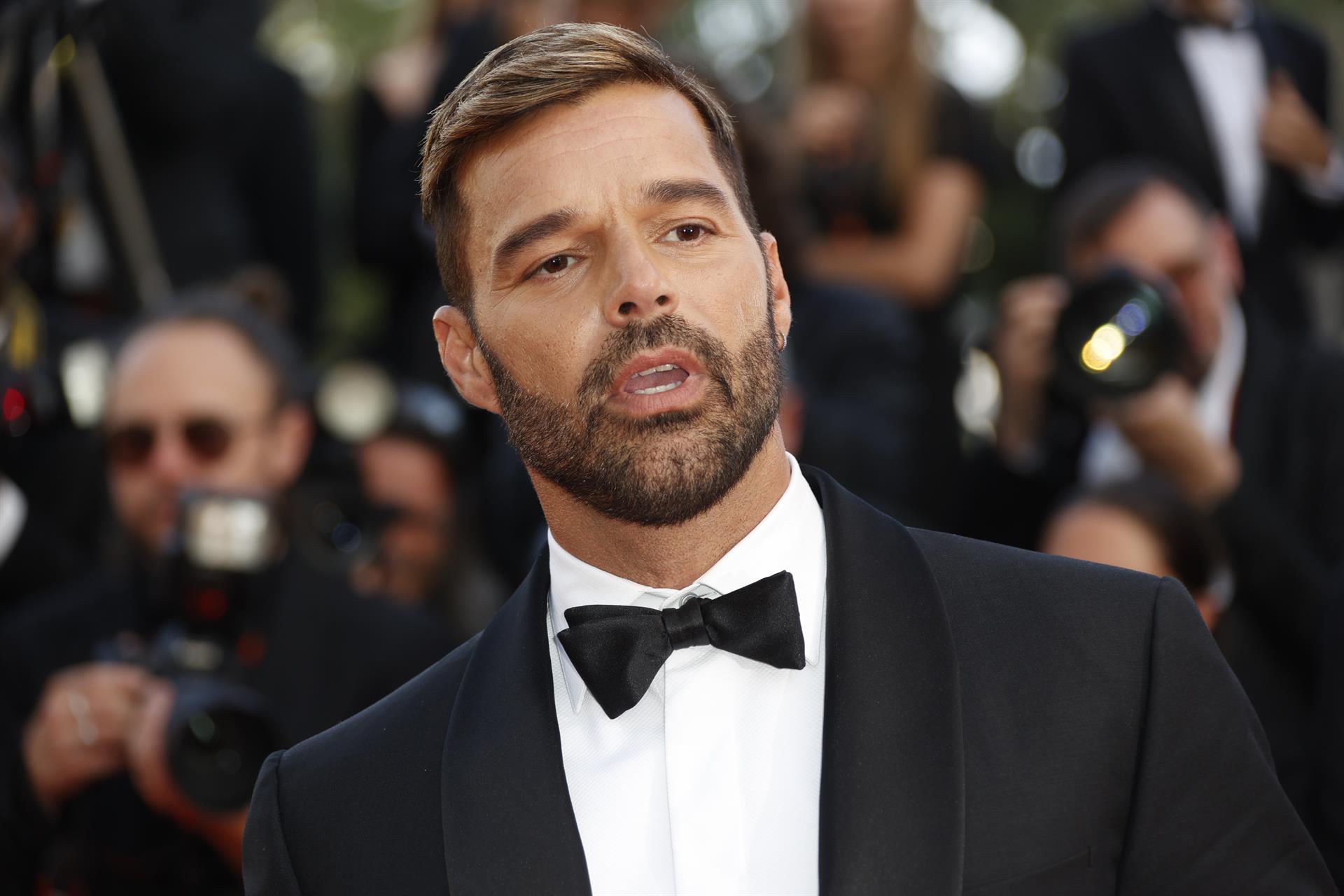 Ricky Martin asegura que acusaciones de violencia doméstica son falsas