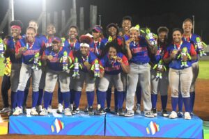 Selección de softbol femenino conquista oro en los Juegos Bolivarianos