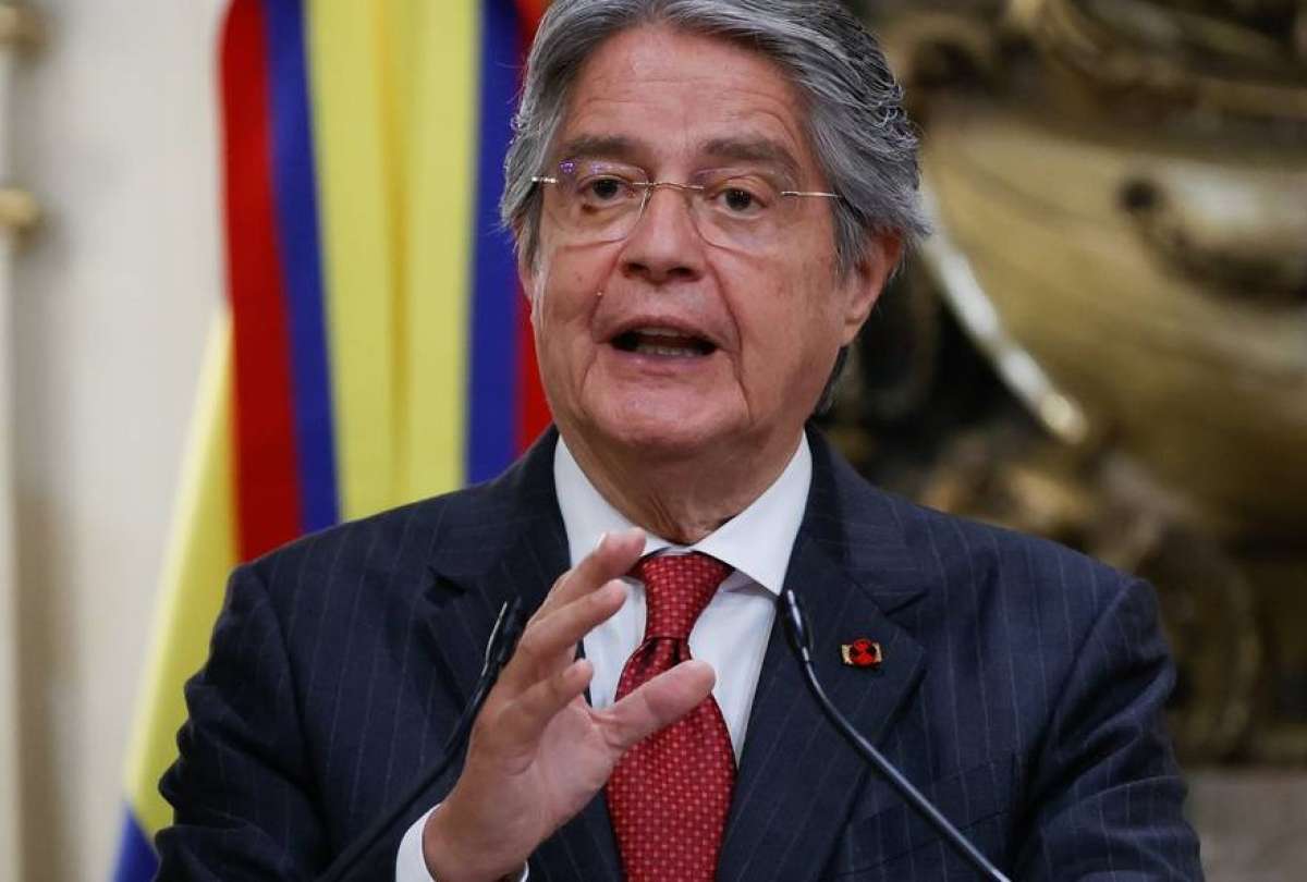 Tres ministros renuncian al gabinete del presidente de Ecuador